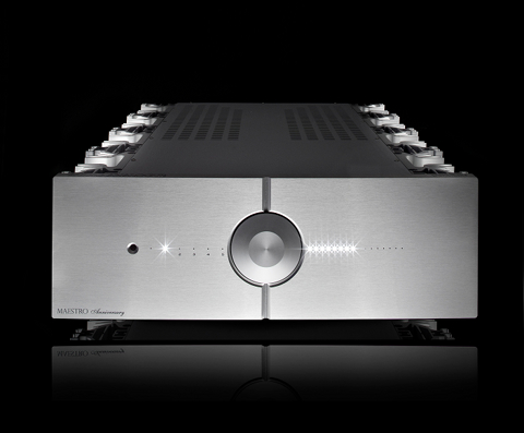 Audio Analogue extends its Anniversary line with the new Maestro Anniversary zero feedback integrated amplifier.