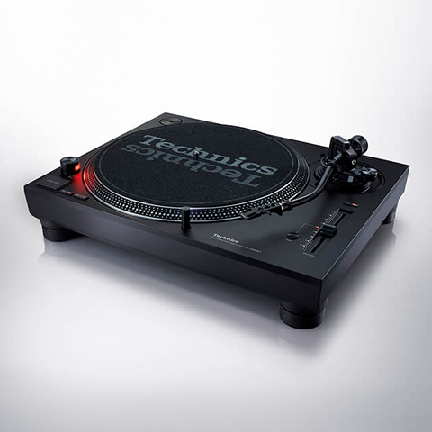 Technics unveiled the SL-1200MK7 Direct Drive Turntable.