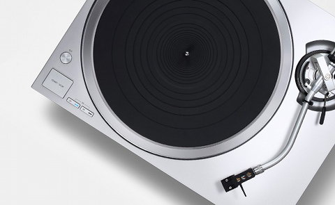Technics unveiled the new SL-1500C Premium Class direct drive turntable system.