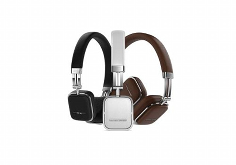 Harman/Kardon unveiled the new Soho Wireless headphones.