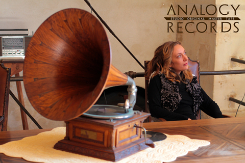 Analogy Records and Natural Sound Live performance at Milano Hi-Fidelity.
