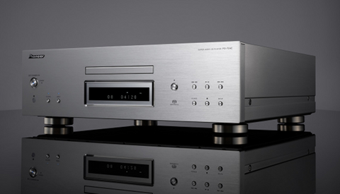 Pioneer introduced the PD-70AE flagship SA-CD Player/DAC.