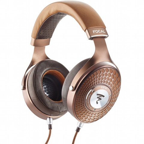 Focal introduced the Stellia closed-back headphones.