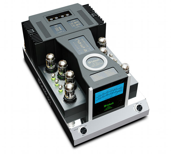 McIntosh  introduced the MC901 Dual Mono/Monoblock, bi-amp optimized amplifier.