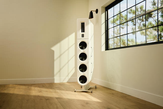 PS Audio unveiled their aspen FR30 loudspeaker.