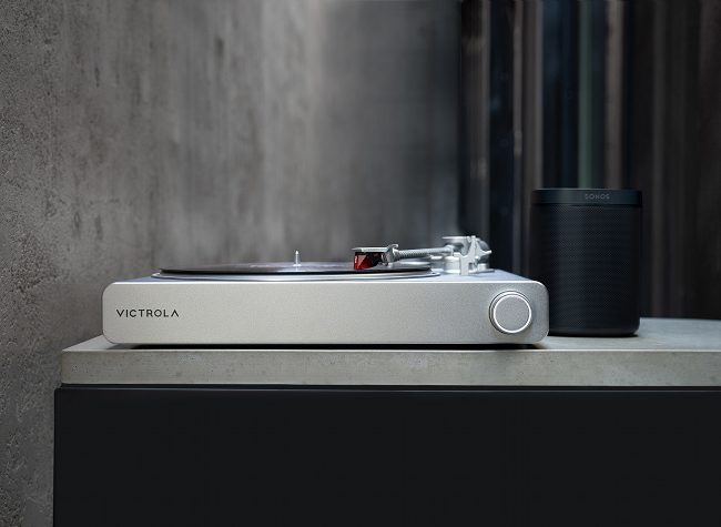 Victrola's Stream Record Player collection is Sonos Certified.